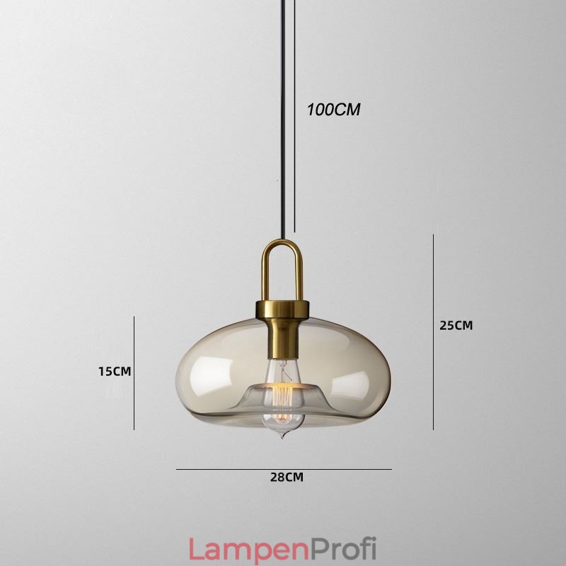 3-flammige Pendelleuchte mit Glasschirminsel