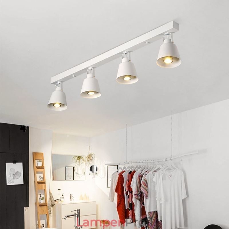 Rustikaler Vintage-Scheinwerfer, industrielle Schienenbeleuchtung aus Eisen