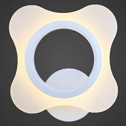 Wandbeleuchtung mit elegantem Design und hoher Helligkeit