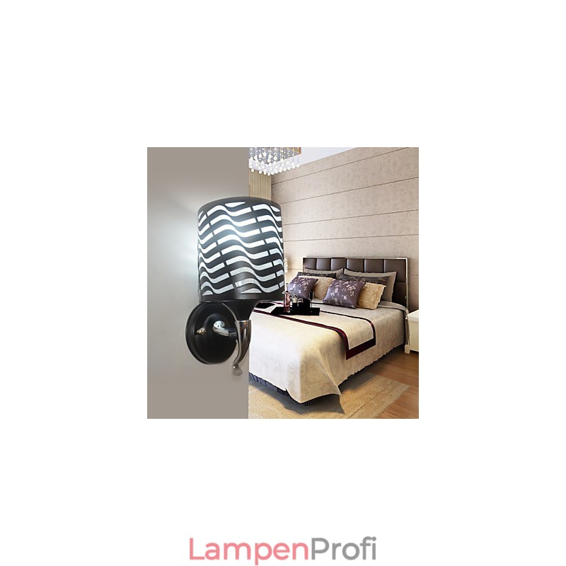 Moderne Wandleuchten aus Schmiedeeisen mit Schaffell