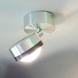 Moderne Wandleuchte mit Streulicht im Sci-Fi-Design