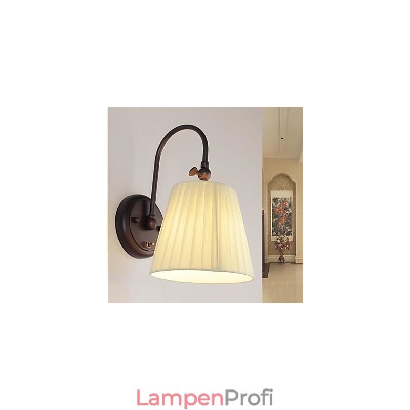 Wandleuchte aus Eisen mit Stoffschirm in 1 Licht