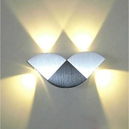 Mehrfarbige integrierte Neuheitsfunktion für Wandleuchten im Mini-Stil mit Umgebungslicht, Wandleuchte, Lampe, zufällige Farbe