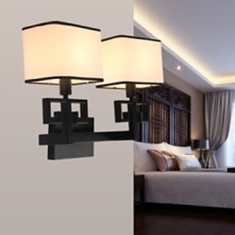 Moderne, zeitgenössische rustikale Lodge, moderne, zeitgenössische Landhausmalerei für ein Ambiente im Mini-Stil