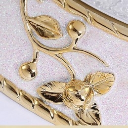 Moderne zeitgenössische Unterputzmontage aus Metall