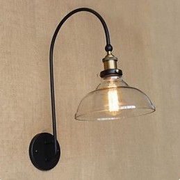 Die Treppe vor der Wohnzimmerwand der Flurbeleuchtung Dekorative Wandleuchte