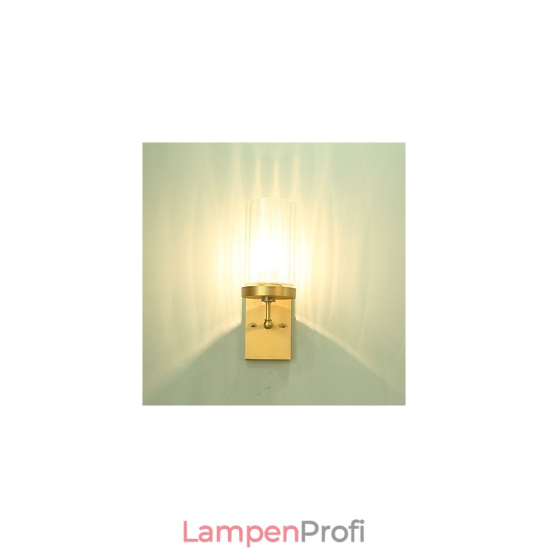 Traditionelles klassisches Landhaus-Messing-Feature für Uplight-Wandleuchten im Mini-Stil