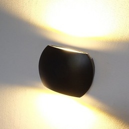 Moderne zeitgenössische moderne zeitgenössische Landhaus-Schwarzoxid-Finish-Funktion für Wandleuchten mit Umgebungslicht