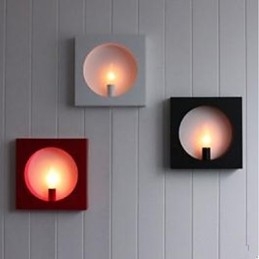 Moderne einfache Eisenkunst-Wandlampe, kreative Wohnzimmer-Hintergrundhalle, Kopfteil des Bettes, quadratischer Rahmen, Dekorationslampen und Laternen