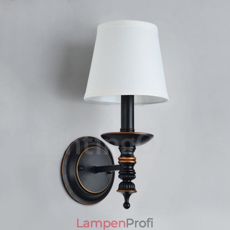 Traditionelle klassische Wandleuchten für den Innenbereich mit einer Leuchte