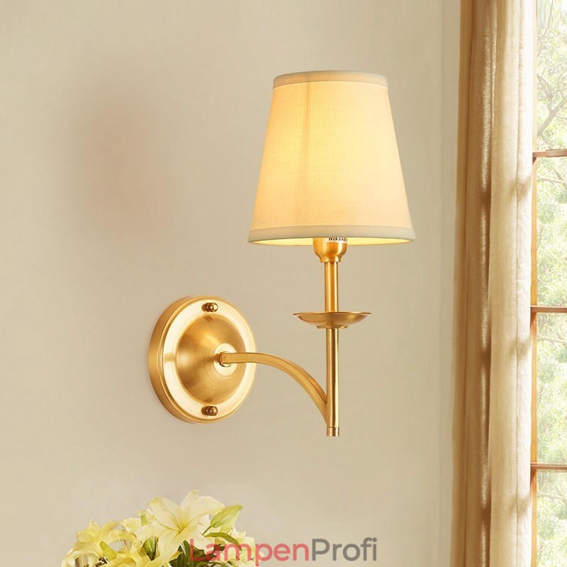 Luxuriöse, rustikale Retro-Vintage-Kerzen-Wandleuchte mit 1 Licht aus reinem Messing mit Stoffschirm, speziell für Hotel, Schlafzimmer, Ausstellungsraum, Wohnzimmer, Esszimmer