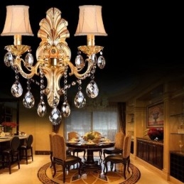 Europäische Wandleuchte Golden Petal Wandleuchte Exquisite Kristalltropfen Licht Nachttischbeleuchtung