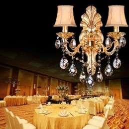 Europäische Wandleuchte Golden Petal Wandleuchte Exquisite Kristalltropfen Licht Nachttischbeleuchtung