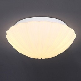 Die nordischen kreativen Glasschalen absorbieren das Kuppellicht