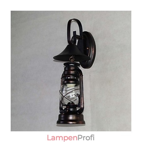 Vintage schwarze Metall-Laternen-Wandlampe mit einem Licht Vintage schwarze Metall-Laternen-Wandlampe mit einem Licht