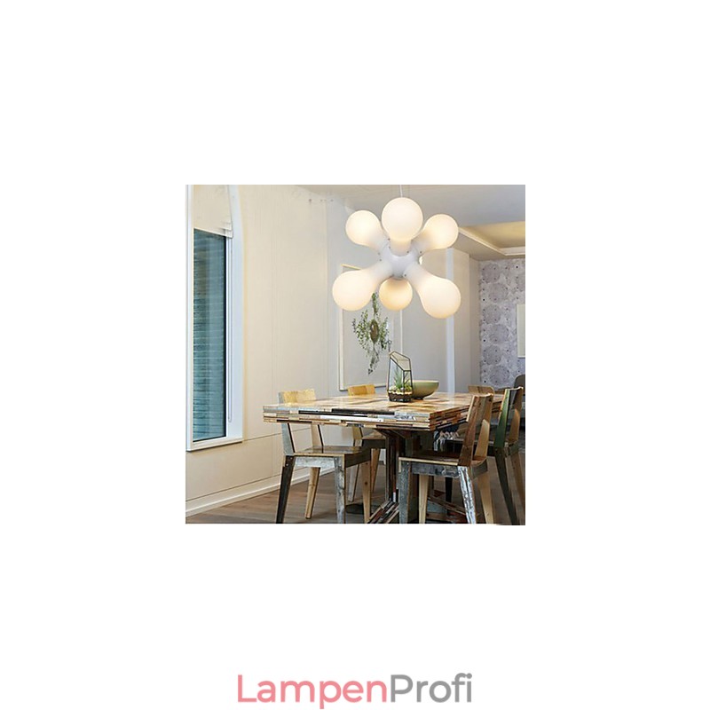 Einfache Pendelleuchte aus Glas