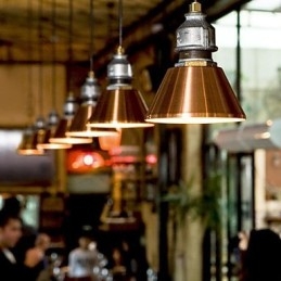 Hängelampe aus Metall im Vintage-Stil