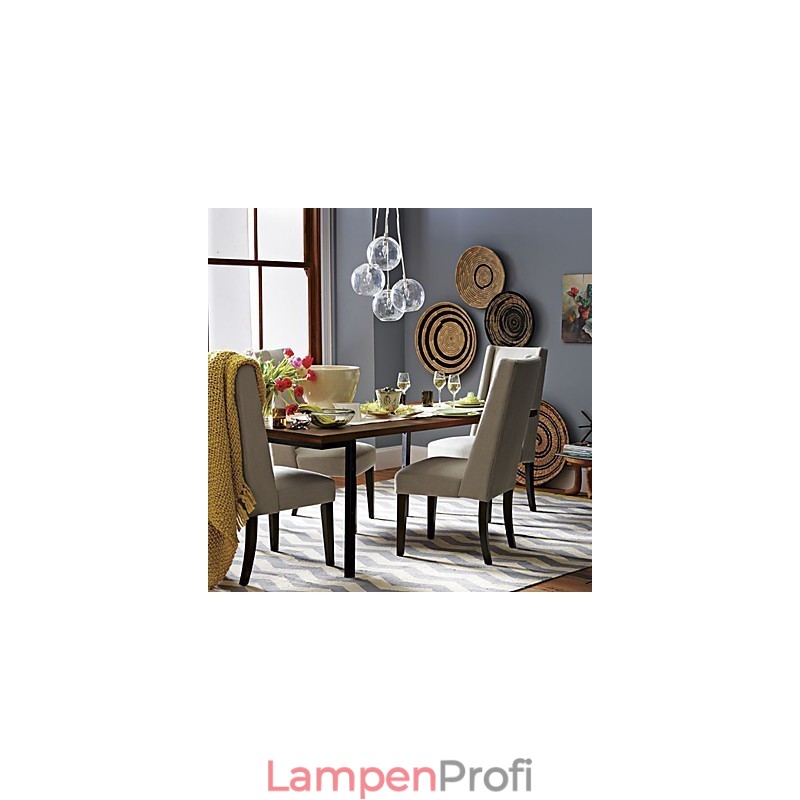 Traditionelle, klassische Pendelleuchte im Mini-Stil mit Gemälde