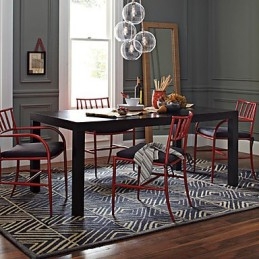 Traditionelle, klassische Pendelleuchte im Mini-Stil mit Gemälde