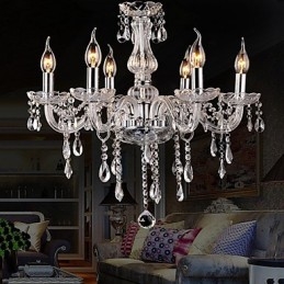Traditioneller klassischer Kronleuchter aus galvanisiertem Kristall im Vintage-Stil