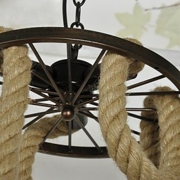 Pendelleuchte aus galvanisiertem Metall im Retro-Ministil