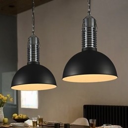 Traditioneller klassischer Kronleuchter aus Metall im Mini-Stil im Vintage-Stil