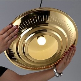 Hängelampe Garage aus galvanisiertem Metall im Landhausstil